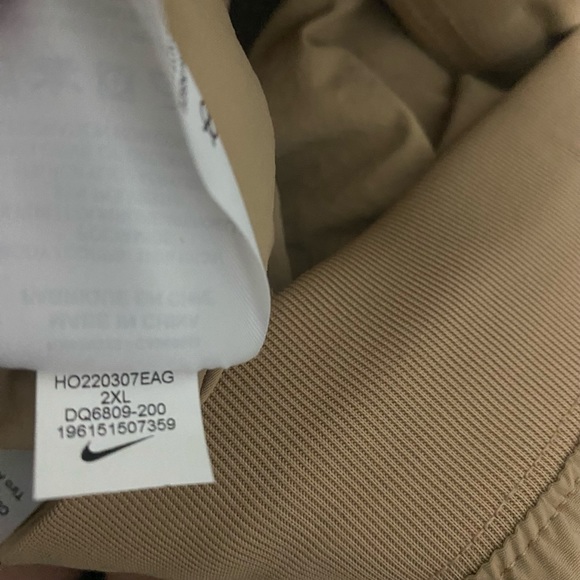 NWT Nike Sportswear Essential Faux Fur Trim Woven Beige Sand Pants Womens XXL - Picture 6 of 8